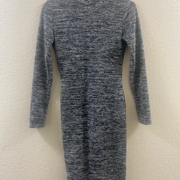 Lulus Grey knit sweater dress - Picture 1 of 3